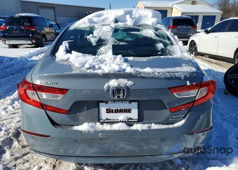 2021 Honda Accord Touring Hybrid z USA, uszkodzony, nr VIN 1HGCV3F9XMA005679